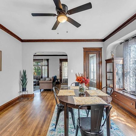 Beautifully Remodeled Duplex Apt In West Blvd Cleveland Kültér fotó