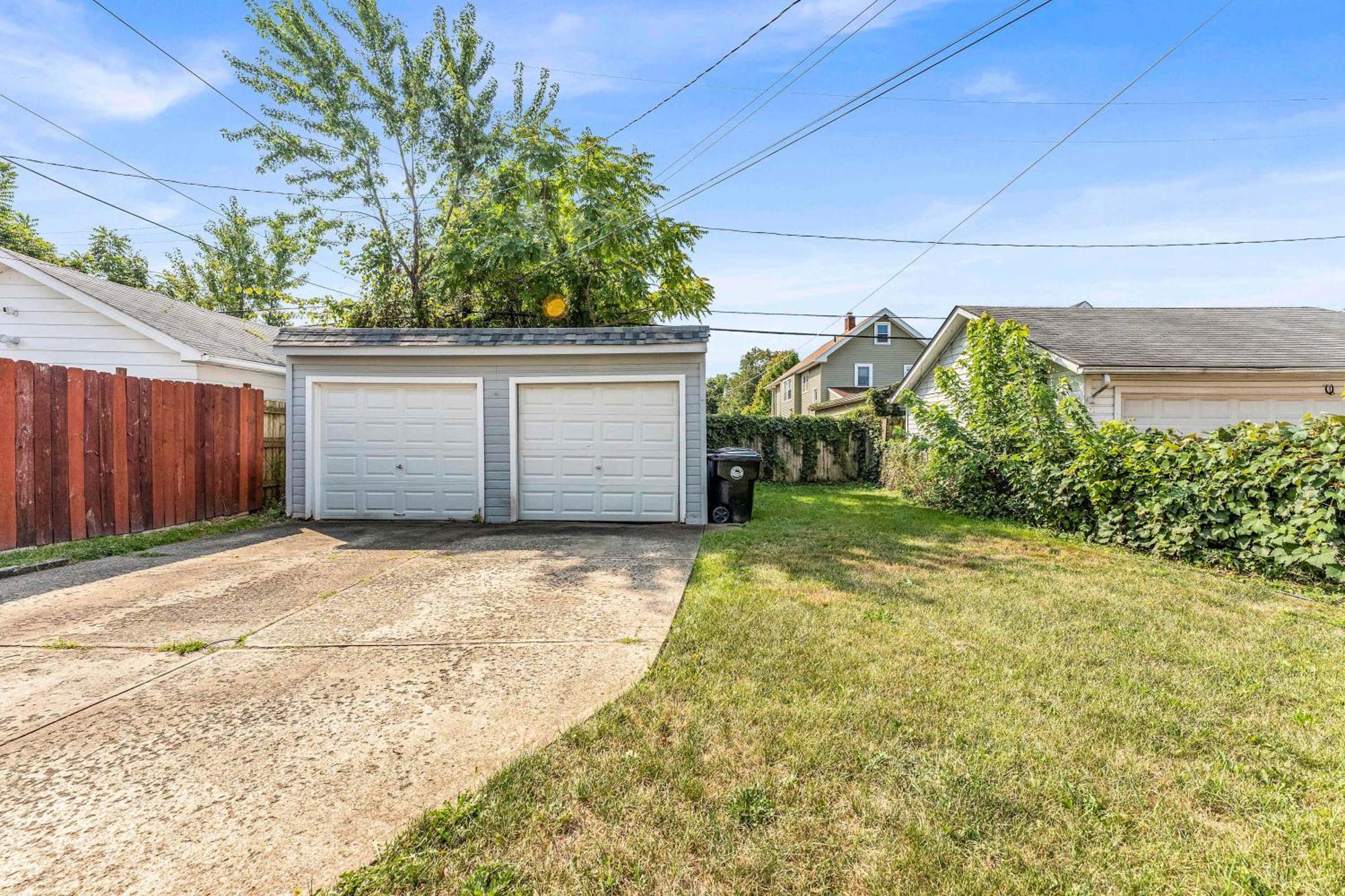 Beautifully Remodeled Duplex Apt In West Blvd Cleveland Kültér fotó