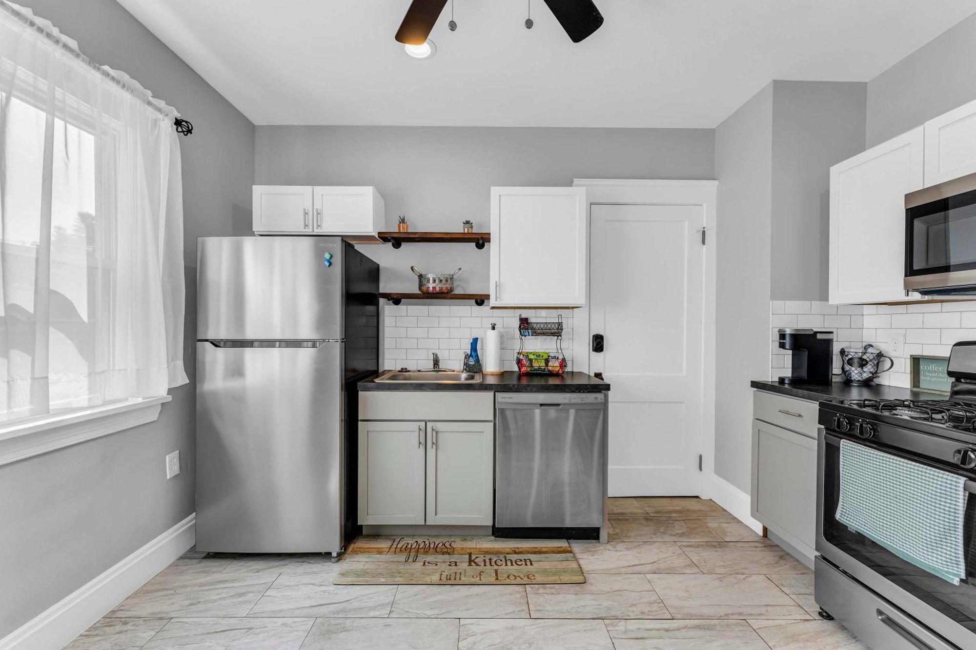 Beautifully Remodeled Duplex Apt In West Blvd Cleveland Kültér fotó