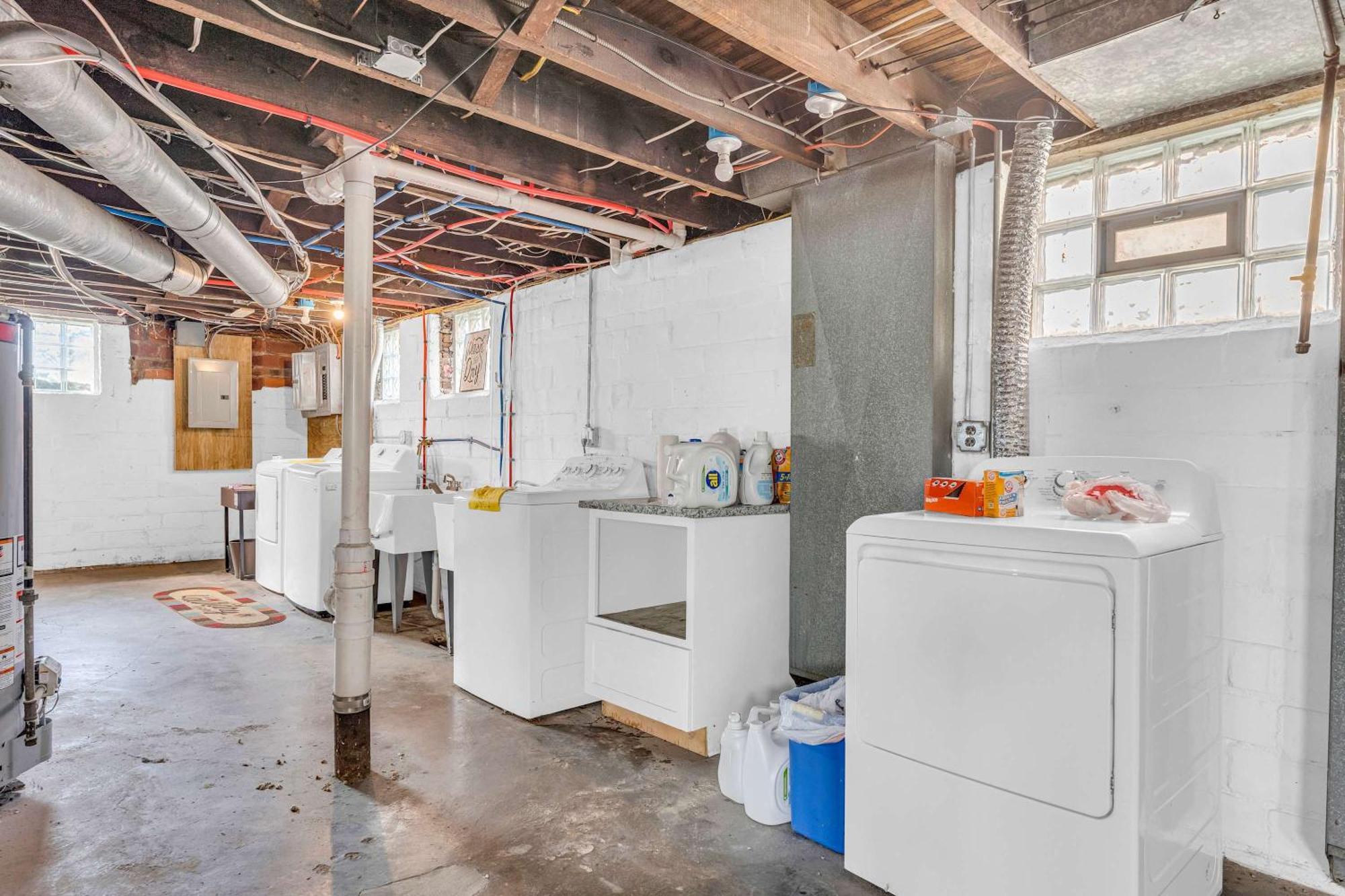 Beautifully Remodeled Duplex Apt In West Blvd Cleveland Kültér fotó