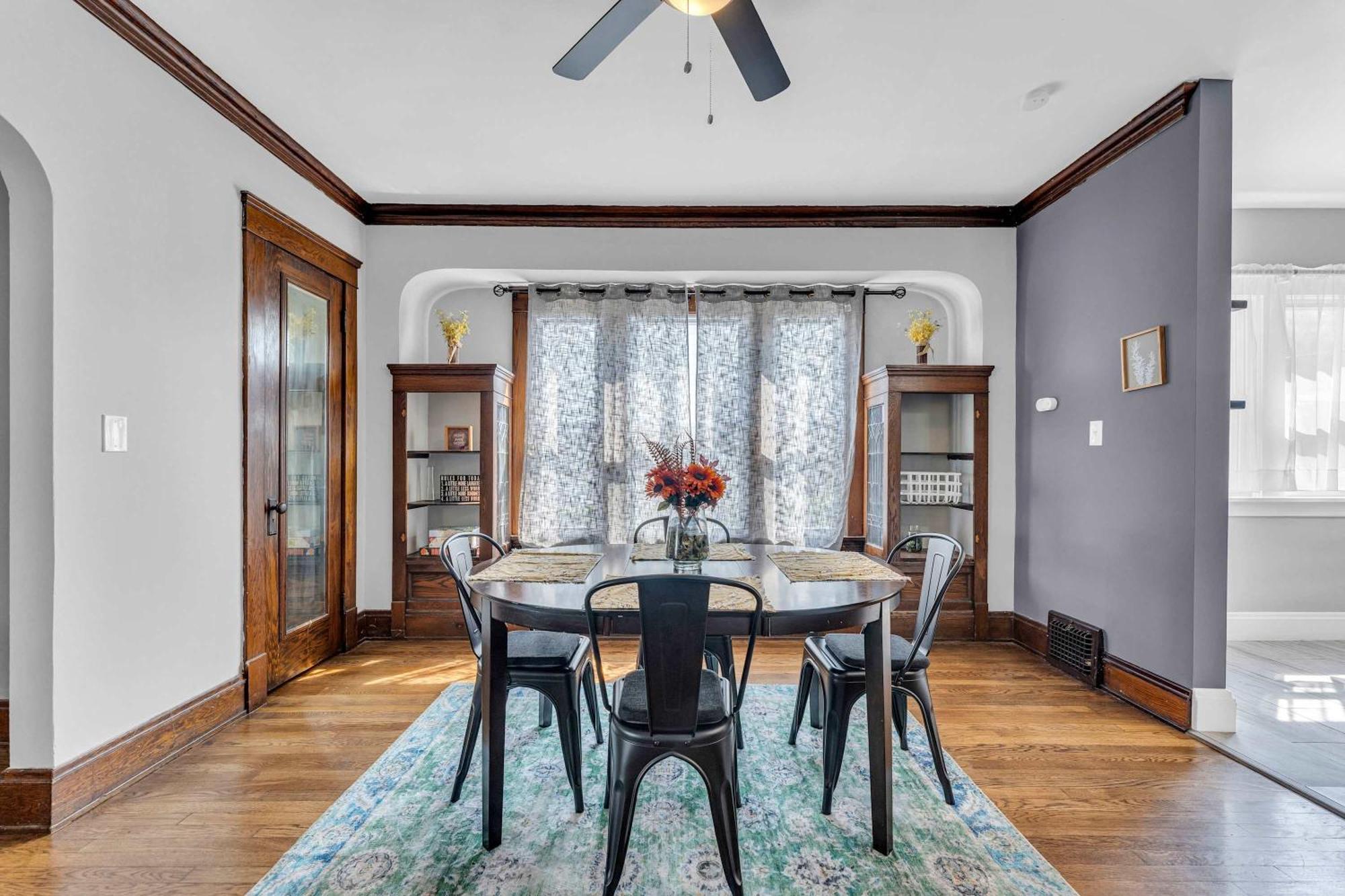 Beautifully Remodeled Duplex Apt In West Blvd Cleveland Kültér fotó